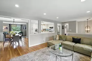 1 Glenridge Dr, Bedford, MA 01730 - Photo 9