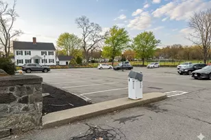 16 Balmoral St, Andover, MA 01810 - Photo 3