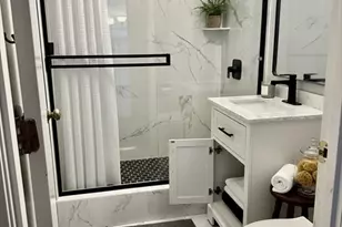 16 Balmoral St, Andover, MA 01810 - Photo 11