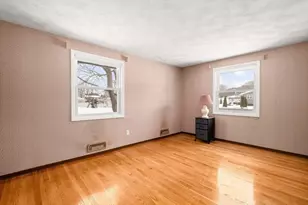 2 Iroquois Rd, Danvers, MA 01923 - Photo 13