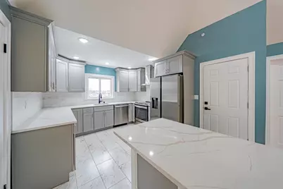 24 Tudor St, Chelsea, MA 02150 - Photo 33