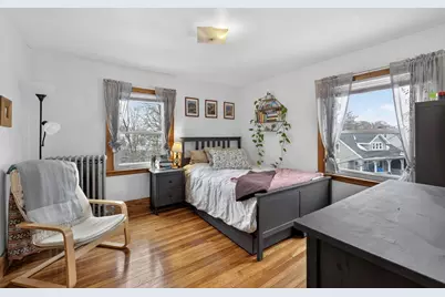 27 South Crescent Circuit, Boston, MA 02135 - Photo 33