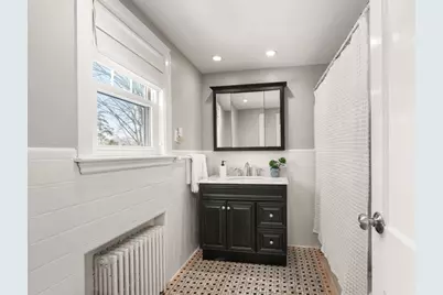 569 Chestnut St, Needham, MA 02492 - Photo 21