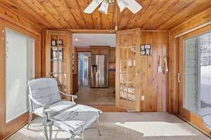 46 Hadley St, Springfield, MA 01118 - Photo 25