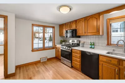 220 E Cross St, Norwood, MA 02062 - Photo 13