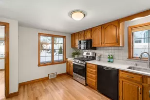 220 E Cross St, Norwood, MA 02062 - Photo 13