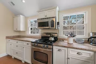 140 Sixth Ave, Barnstable, MA 02672 - Photo 15