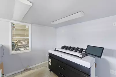 91 Spring St, Boston, MA 02132 - Photo 21