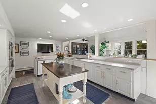 701 Country Way, Scituate, MA 02066 - Photo 3