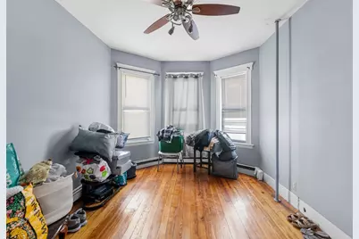 8 Elder St, Boston, MA 02125 - Photo 11