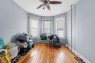 8 Elder St, Boston, MA 02125 - Photo 11