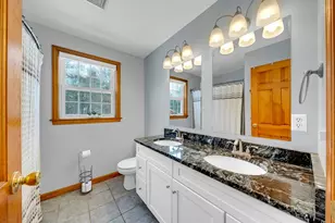 11 Longwood Dr, Lunenburg, MA 01462 - Photo 21