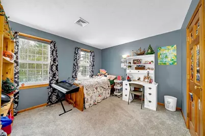 11 Longwood Dr, Lunenburg, MA 01462 - Photo 15