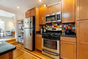 34 Elmwood St, Somerville, MA 02144 - Photo 11