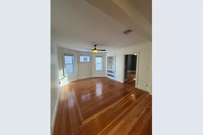 45 Houghton St #2, Boston, MA 02122 - Photo 3