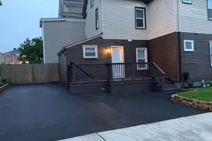 27 Phillips St, Malden, MA 02148 - Photo 9