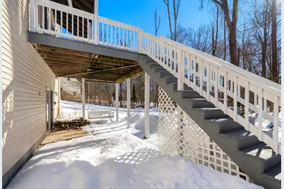 9 Falcon Ln, Haverhill, MA 01832 - Photo 5