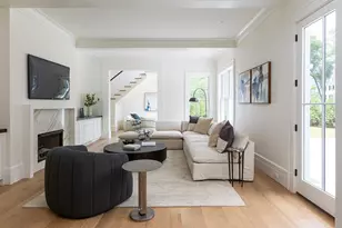 68 Clyde St, Brookline, MA 02467 - Photo 7