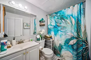 8 Hillview Ave, Boston, MA 02131 - Photo 21