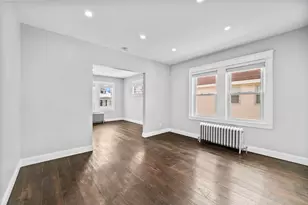 8 Hillview Ave, Boston, MA 02131 - Photo 11