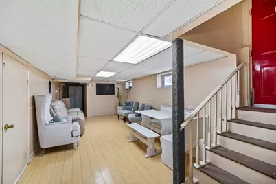 8 Hillview Ave, Boston, MA 02131 - Photo 25