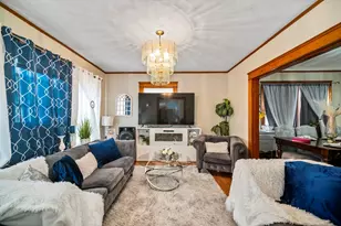 8 Hillview Ave, Boston, MA 02131 - Photo 15