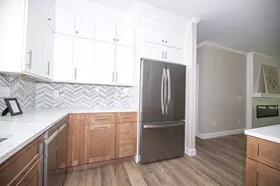 9 Meadowview Ln, Salisbury, MA 01952 - Photo 9