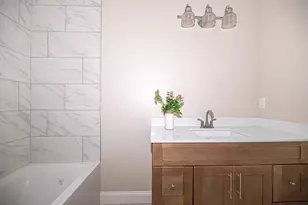 9 Meadowview Ln, Salisbury, MA 01952 - Photo 13