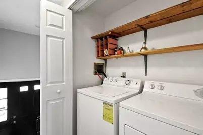 25 Carver St #1, Worcester, MA 01604 - Photo 15