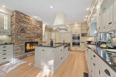 9 Garland Rd, Lincoln, MA 01773 - Photo 3