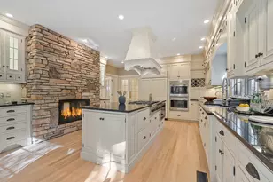 9 Garland Rd, Lincoln, MA 01773 - Photo 3