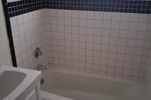 101 Vine St, Saugus, MA 01906 - Photo 5