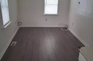 101 Vine St, Saugus, MA 01906 - Photo 3