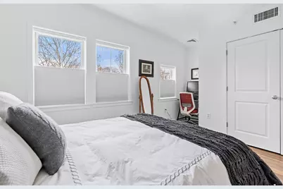 129 Merrimac #9, Newburyport, MA 01950 - Photo 9