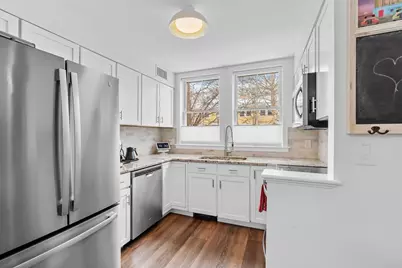 129 Merrimac #9, Newburyport, MA 01950 - Photo 3