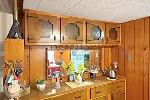 9 King Dr, Wareham, MA 02576 - Photo 5