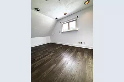 978 Washington, Weymouth, MA 02189 - Photo 3