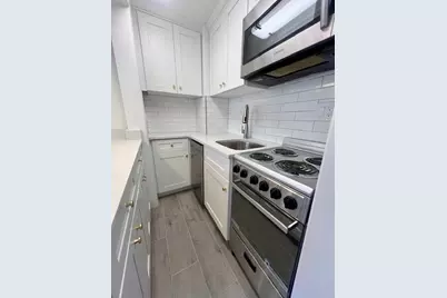 591 Beacon St #3, Boston, MA 02215 - Photo 3