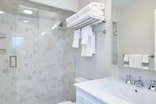 163 Marlborough St, Boston, MA 02116 - Photo 17