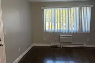 15 Washington St, Plainville, MA 02762 - Photo 3