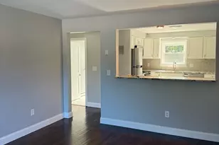 15 Washington St, Plainville, MA 02762 - Photo 1