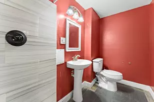 35 Colonel Bell Dr, Brockton, MA 02301 - Photo 21