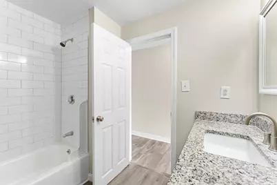 35 Colonel Bell Dr #35, Brockton, MA 02301 - Photo 9