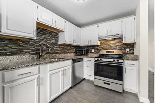 35 Colonel Bell Dr, Brockton, MA 02301 - Photo 5