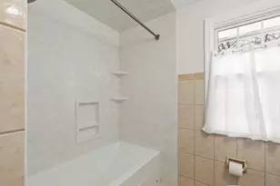 48 Donna Rd, Bellingham, MA 02019 - Photo 19