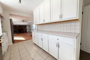 2 Perreault Ave, Billerica, MA 01821 - Photo 7