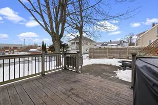 421 Maxfield St, New Bedford, MA 02740 - Photo 23