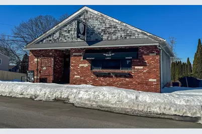 1940 Highland Ave, Fall River, MA 02720 - Photo 3