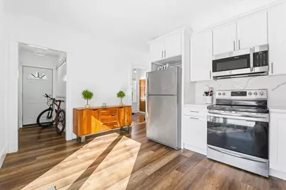 73 Hudson St, Milton, MA 02186 - Photo 9