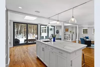 6 Meadowbrook Rd, Wellesley, MA 02481 - Photo 5